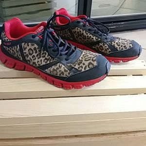 Fashion jogging shoes